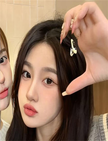 2026春季档《叛逆的女孩》：上映表现与评价